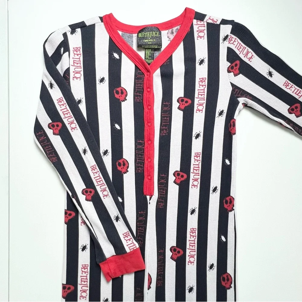 Beetlejuice x Forever 21 Kids Thermal Pajama Union Suit Skulls 13/14 L/XL